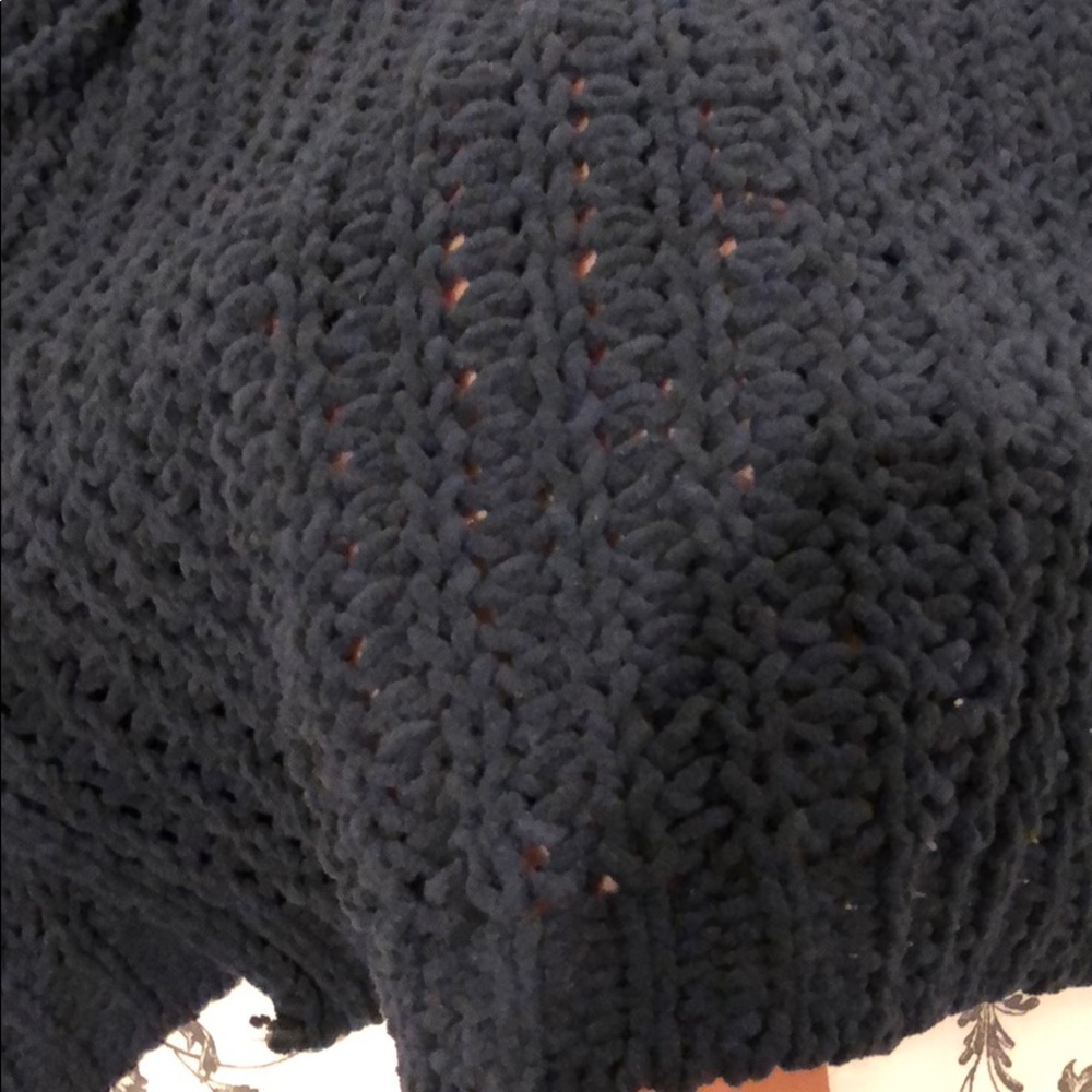 Sweater - Picture 3 of 3